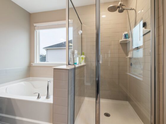 featured image - Bathroom Remodeling How to Choose the Perfect Shower