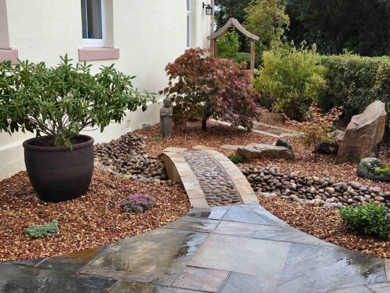 featured image - How to Make and Maintain a Gravel Garden