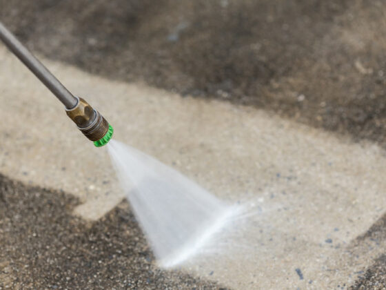 featured image - Pressure Washing What You Need to Know for Effective Cleaning