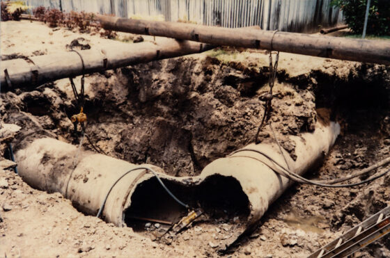 featured image - Ten Tell-Tale Signs That You Might Be Dealing with Damaged Sewer Pipes