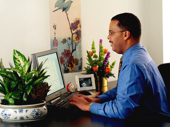 featured image - Elevate Your Workspace Creative Ways to Incorporate Plants in the Workplace