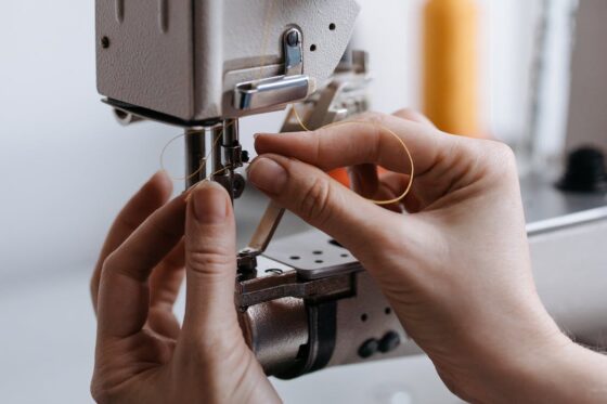 featured image - The Ultimate Guide to Choosing, Maintaining, and Troubleshooting Your Sewing Machine