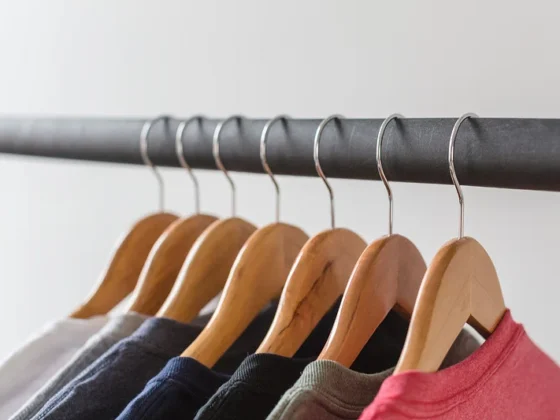 featured image - The Best Hangers for a Neat and Organized Closet