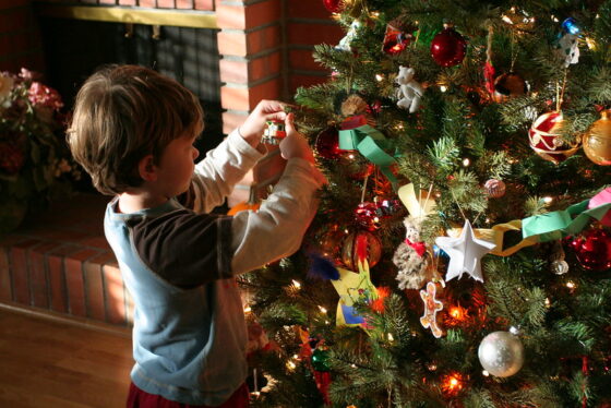 featured image - 10 DIY Christmas Ornaments You Can Make with Your Kids