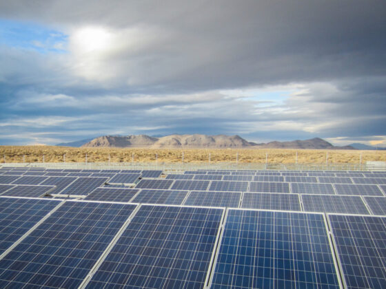 featured image - Do Solar Panels Work in Cloudy Weather Shedding Light on Non-Optimal Conditions