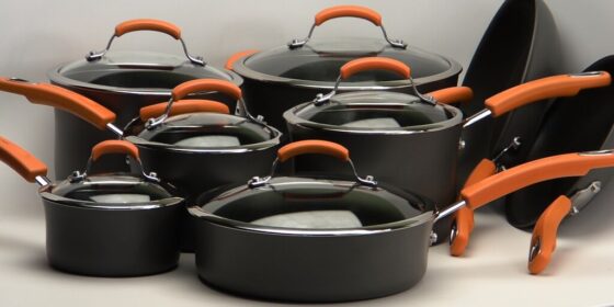 featured image - Benefits of Switching to Non-Toxic Cookware for Your Health and the Environment